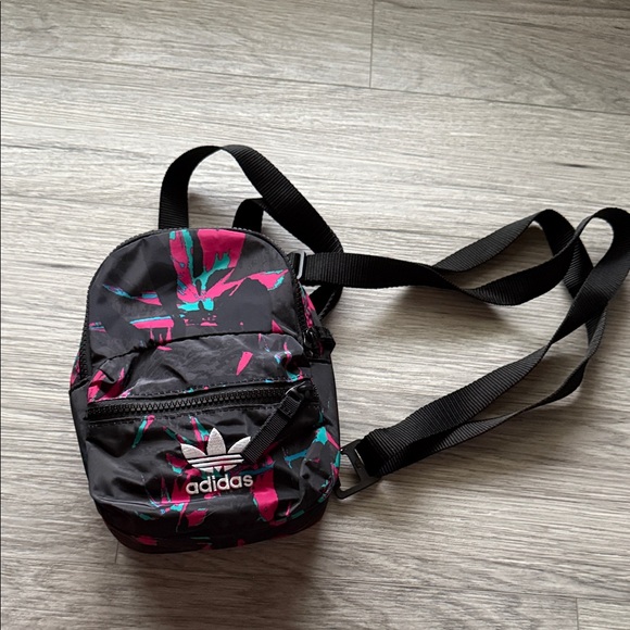 Adidas Black Mini Backpack Bag with Pink and Teal Pattern - Picture 2 of 8